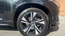 Volvo XC90 2.0 B5D [235] Plus Dark 5dr AWD Geartronic Diesel Estate